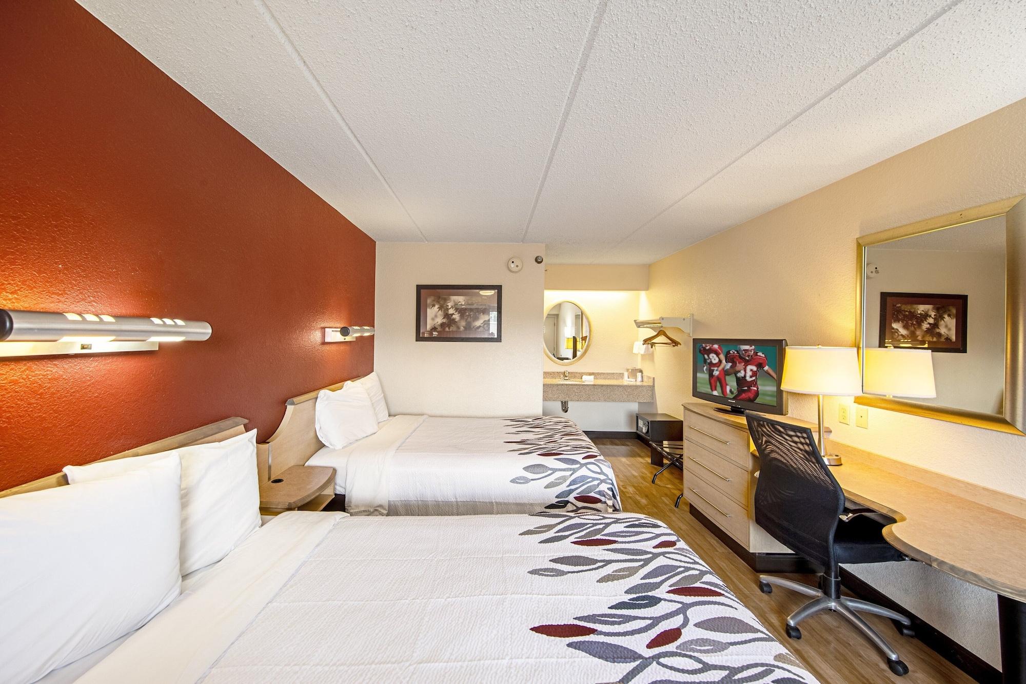 Red Roof Inn Ютіка Екстер'єр фото
